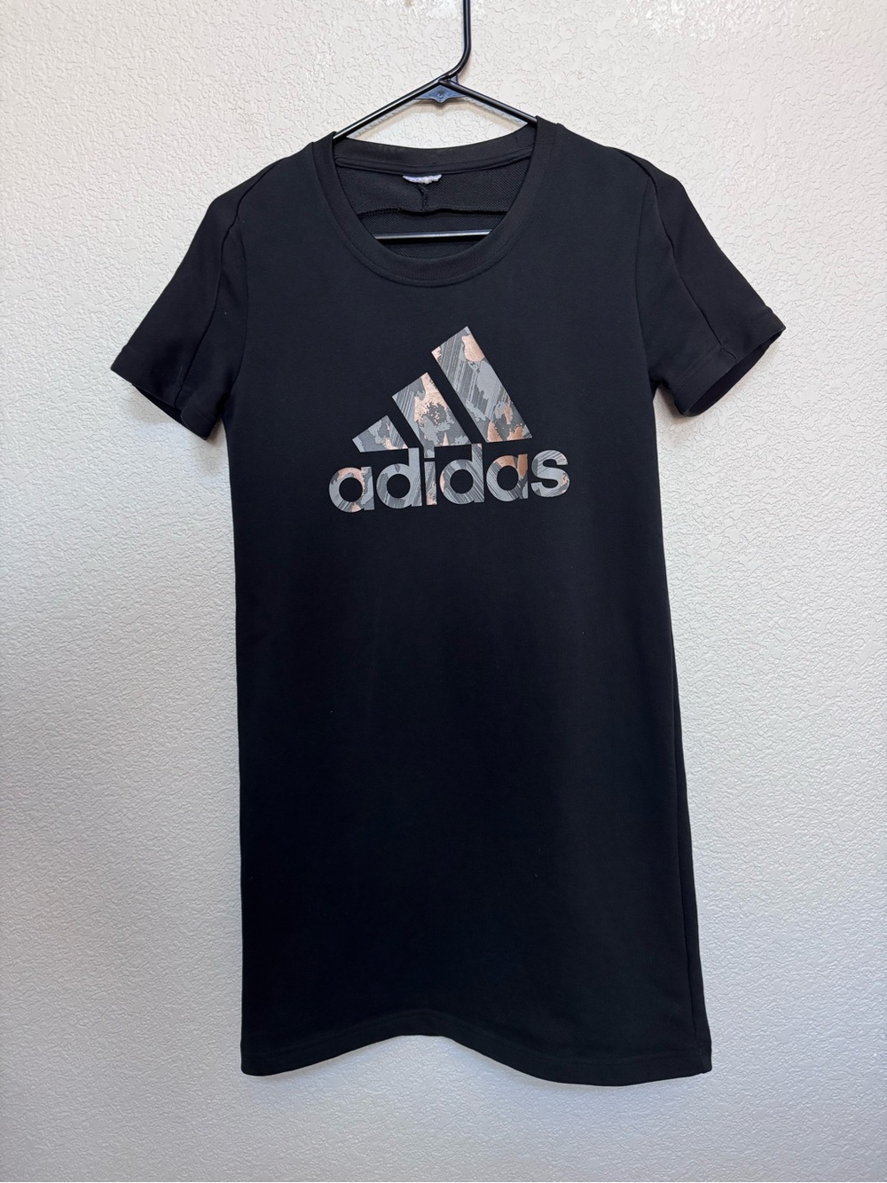 Adidas Graphic Logo Tee Shirt Dress Black Women’s XS - Picture 2 of 4